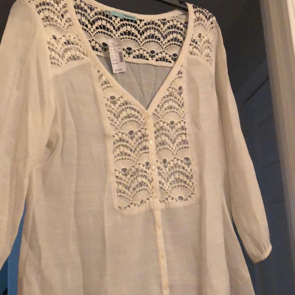 Beautiful blouse from Maurices - NWT